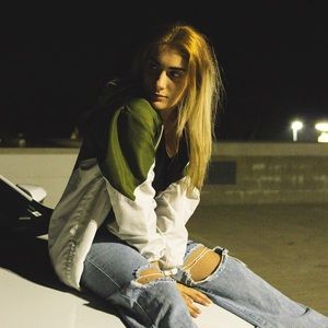 Meet your Posher, Mimi